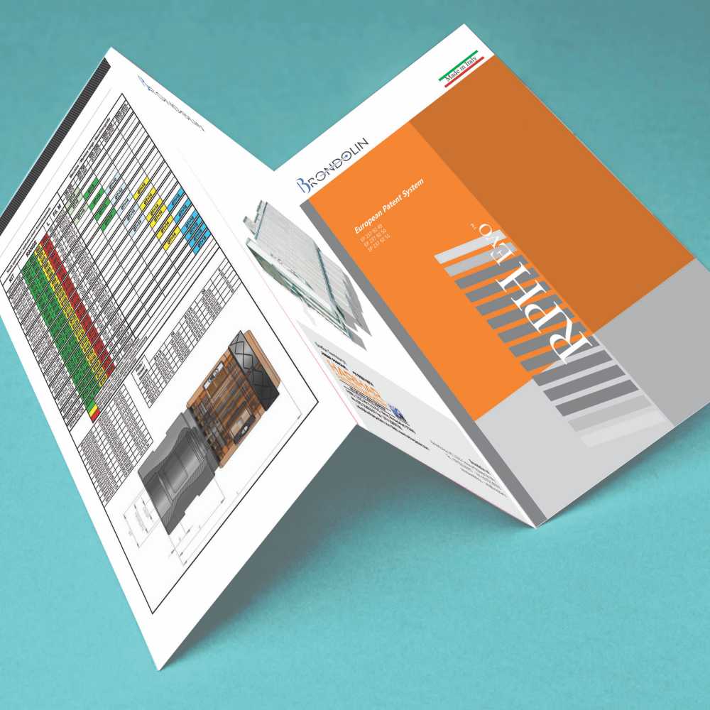 Tri fold brochure